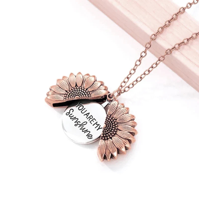 🎁 You Are My Sunshine Necklaces (100% off)